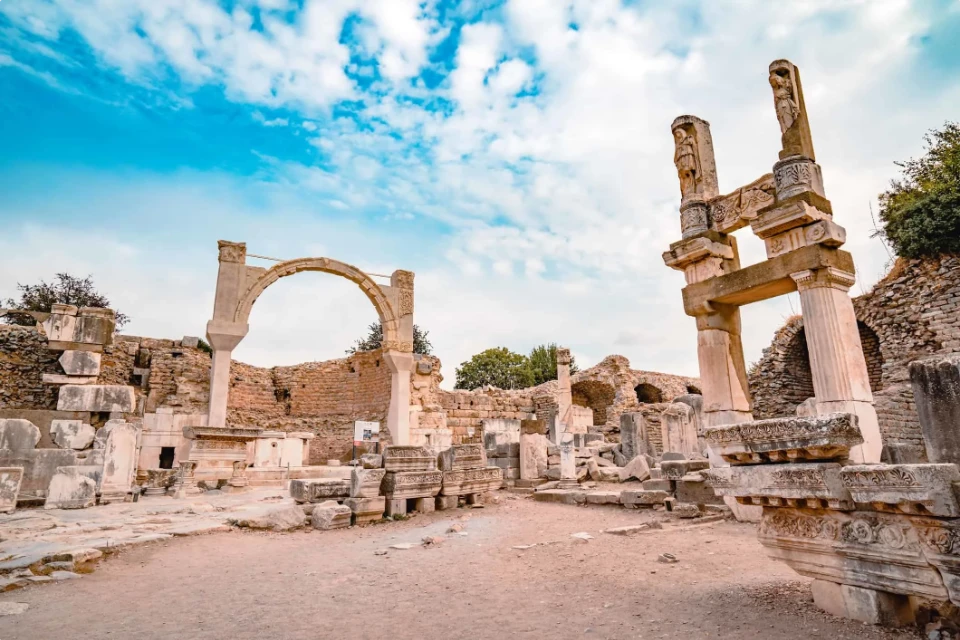 ephesus-theatre-2